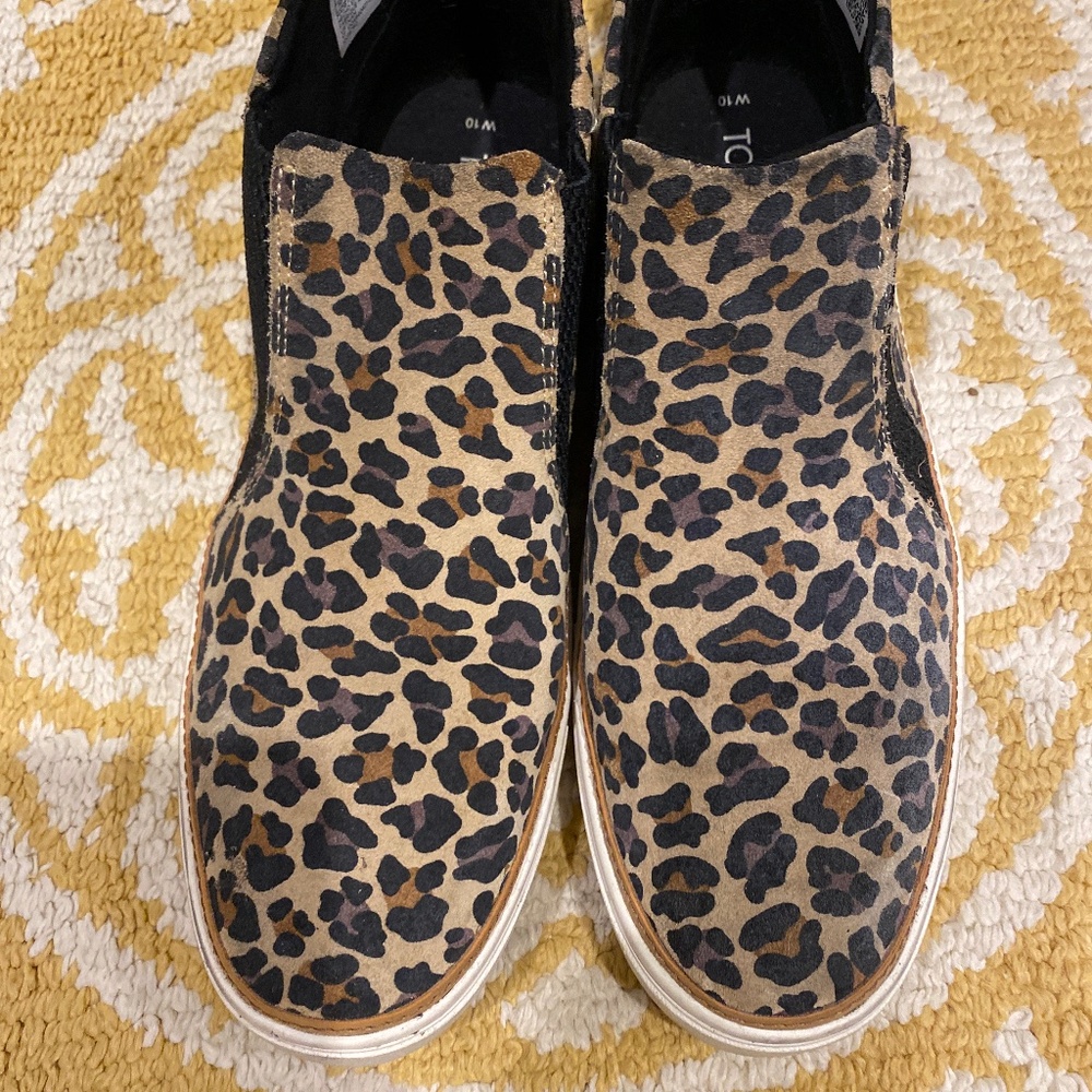 Leopard Print Toms